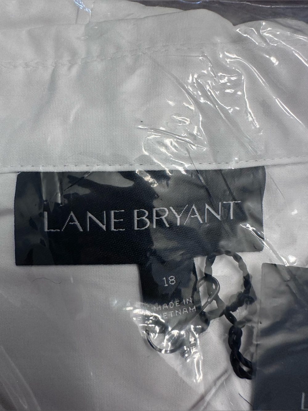 Lane Bryant White Hidden Button No Gap Button Front Shirt Size 18 NWT - Picture 5 of 8